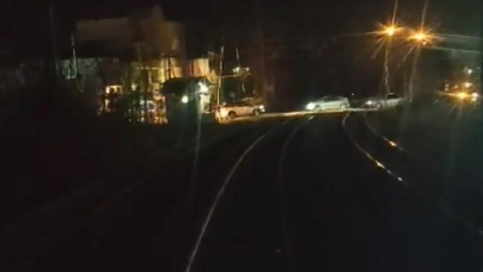 Τέμπη / λίγο πριν την τραγωδία – «Φλασάρησε ένα κλειδί»