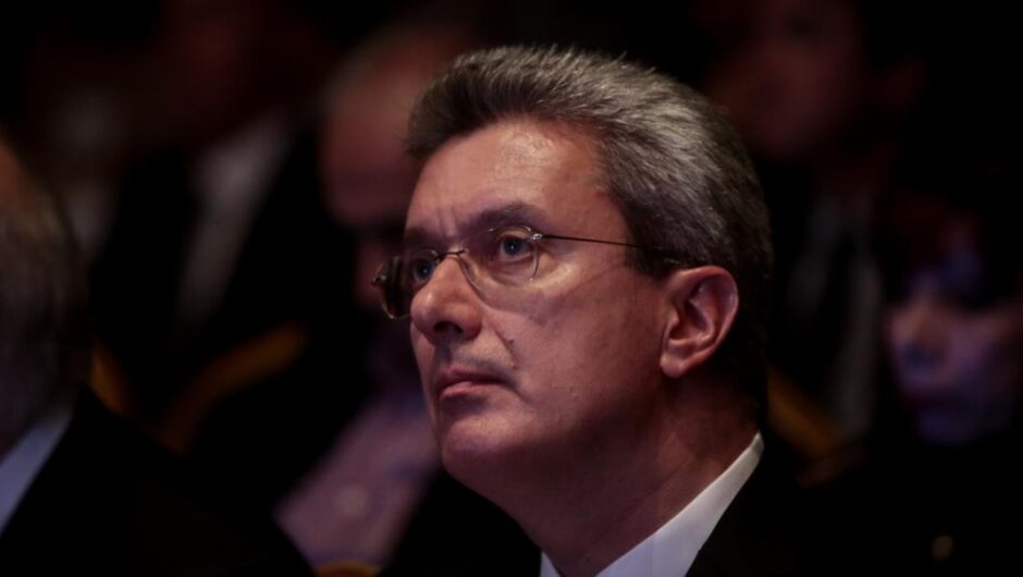 Πολάκης σε Χατζηνικολάου / Δώσε στη δημοσιότητα τα στοιχεία για τα χρέη ύψους 32,5 εκατ. ευρώ