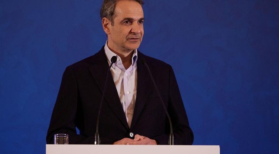 Θέλει αυτοδυναμία, καλοβλέπει προσπάθεια συγκυβέρνησης από την πρώτη Κυριακή