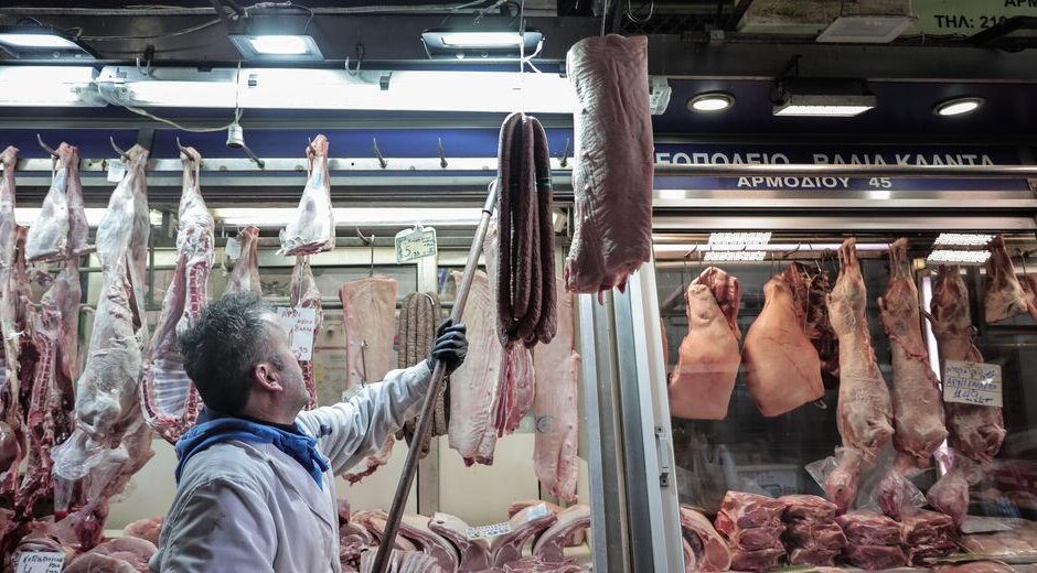 Συνεχίζεται ο «πόλεμος» του αρνιού