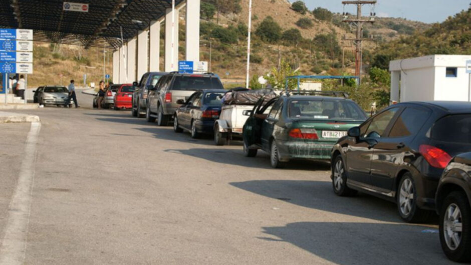 Οι Έλληνες κάνουν… Πάσχα μέσω Βουλγαρίας – «Έχει ερημώσει η αγορά μας» λένε επιχειρηματίες