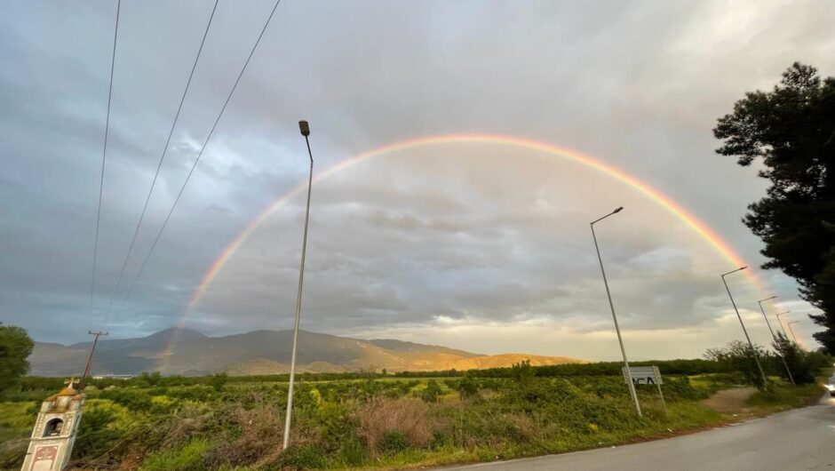 Μαγικές εικόνες στο Συκούριο – Ουράνιο τόξο από τον Κίσσαβο μέχρι την Κάρλα (φωτ.)