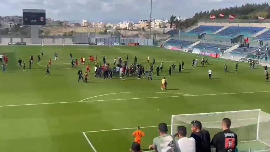 Άγρια επεισόδια σε αγώνα Κ20 – Τρομερό ξύλο μεταξύ παικτών και προπονητών