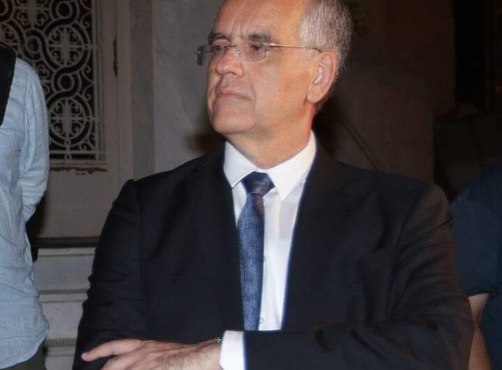 ΝΤΟΓΙΑΚΟΣ…