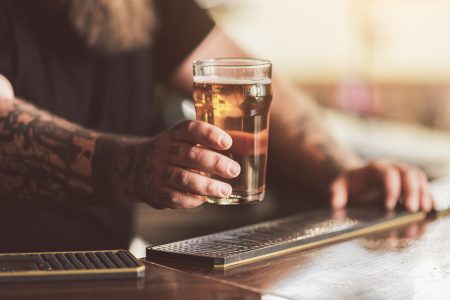 ΠΟΣΕΣ ΩΡΕΣ ΥΠΝΟΥ «ΣΒΗΝΟΥΝ» ΤΗΝ ΜΠΥΡΟΚΟΙΛΙΑ;