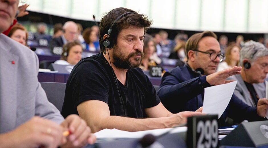 Ο Γεωργούλης, ο λάκκος και η φάβα