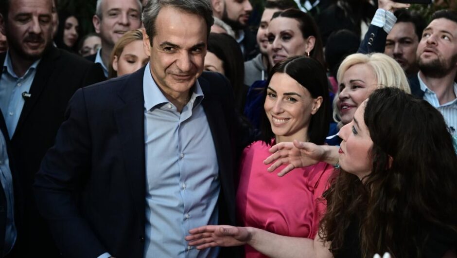 Κυριάκος Μητσοτάκης / Αποκαλύψεις για τη βίλα στην Τήνο – Τα σοβαρά ερωτήματα