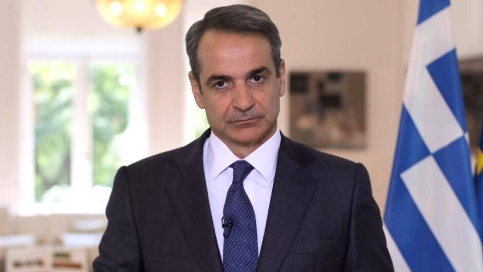 Δεν πάμε μπροστά, πάμε κι όπου βγει