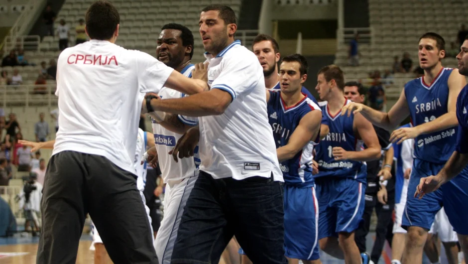 Εκτός του Ρεάλ-Παρτιζάν: 5 ακόμα γεροί καυγάδες στα ευρωπαϊκά γήπεδα