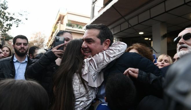 Τσίπρας: Καλώ τον Μητσοτάκη να σταματήσει να είναι δειλός