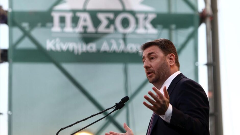 Νίκος Ανδρουλάκης / Προετοιμάζει την «άμυνα» της Δευτέρας
