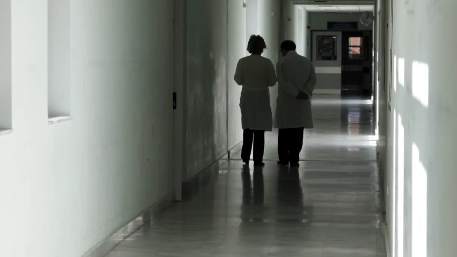 Δραματική έκκληση γιατρών στα νοσοκομεία των νησιών: «Ο τελευταίος να κλείσει την πόρτα»