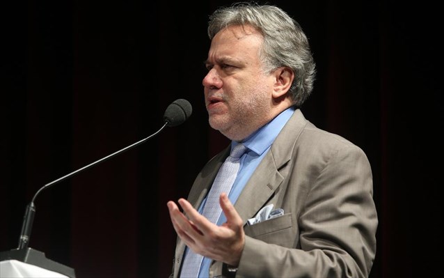 Επτά έως οκτώ μονάδες έχασε ο ΣΥΡΙΖΑ από Κατρούγκαλο και Φωτίου- Τι συνέβη τις 3 τελευταίες ημέρες