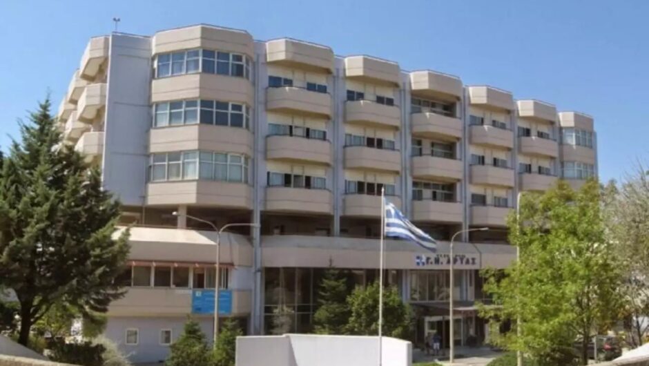 Σκηνές αρχαίας τραγωδίας στο νοσοκομείο της Άρτας – Φρουρούμενος ο πατέρας του 5,5 μηνών κοριτσιού που πέθανε επειδή το ξέχασε στο αυτοκίνητο
