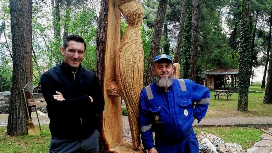 Έδωσαν ζωή σε παλιούς κορμούς δέντρων στον ζωολογικό κήπο