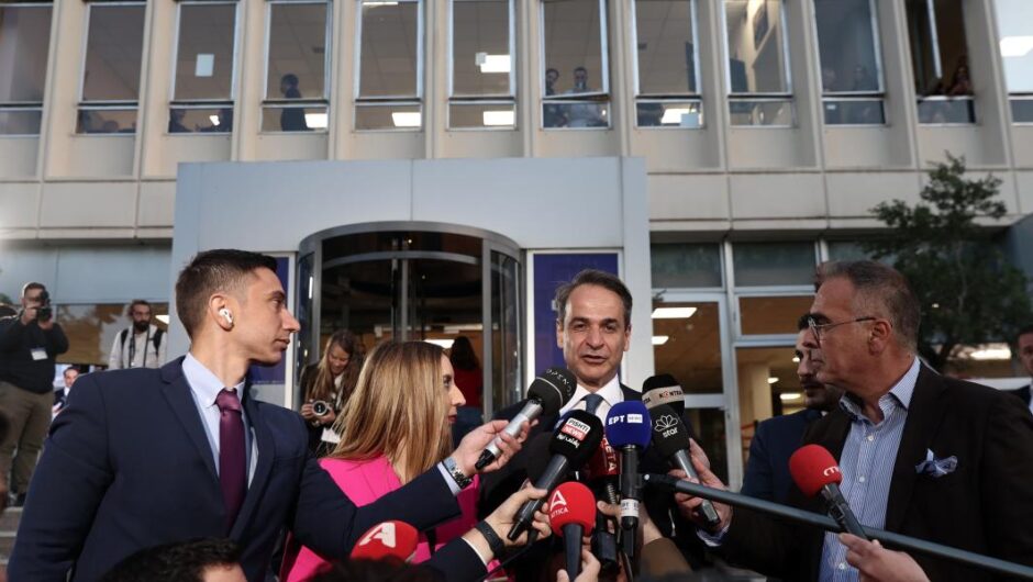 ΣΥΡΙΖΑ για σκάνδαλο υποκλοπών / Ο Μητσοτάκης γνωρίζει πολύ καλά τους λόγους παρακολούθησης Ανδρουλάκη