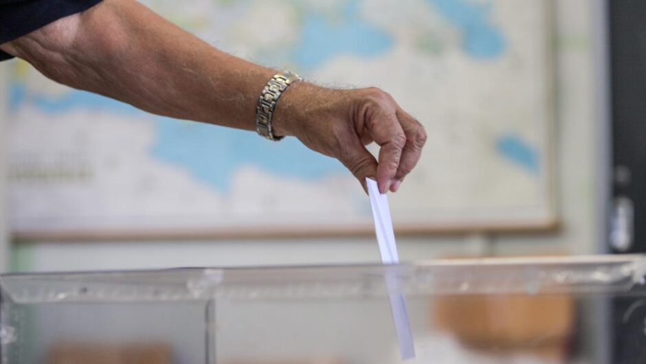 Εκλογές 2023 / Ρύθμιση κοροϊδία για τους εργαζόμενους στον τουρισμό