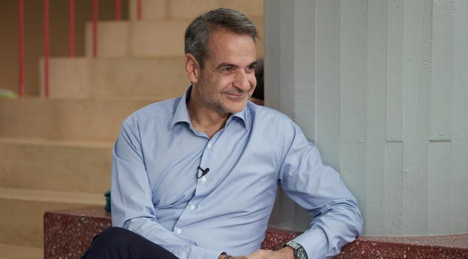 Θα μας τρελάνει ο Μητσοτάκης: Θέλει να διαψεύσει τον εαυτό του για τα Τέμπη