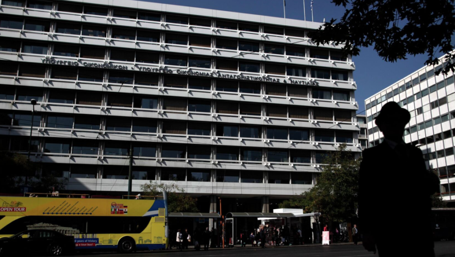 Ελεύθεροι επαγγελματίες / Έρχονται φοροεπιβαρύνσεις για 1 εκατ. – Ο κρυφός σχεδιασμός της ΝΔ