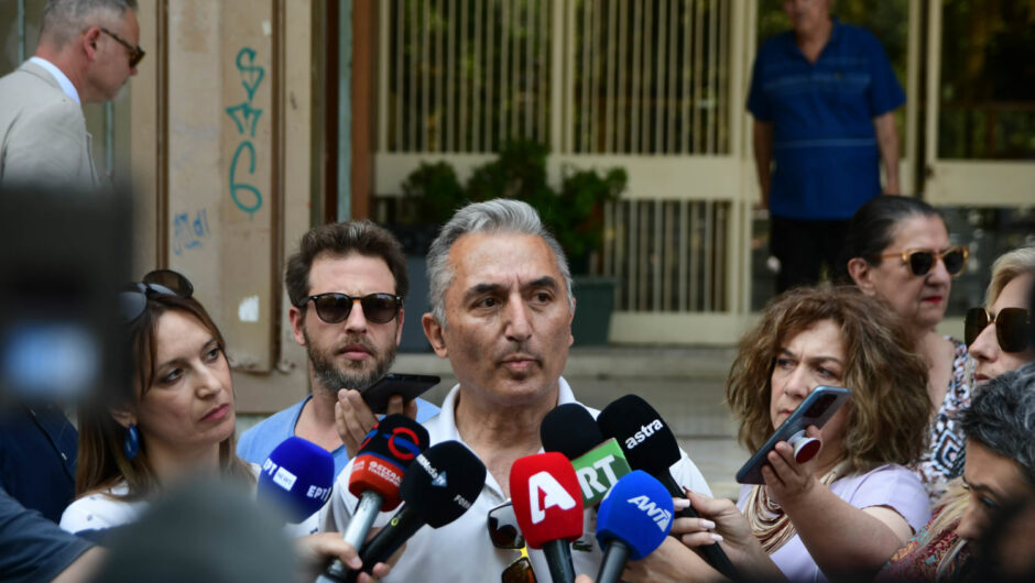 Συγγενείς θυμάτων τραγωδίας Τεμπών από τη Λάρισα: Ζητάμε απαντήσεις στα ερωτήματά μας… (φωτ. & βίντεο)