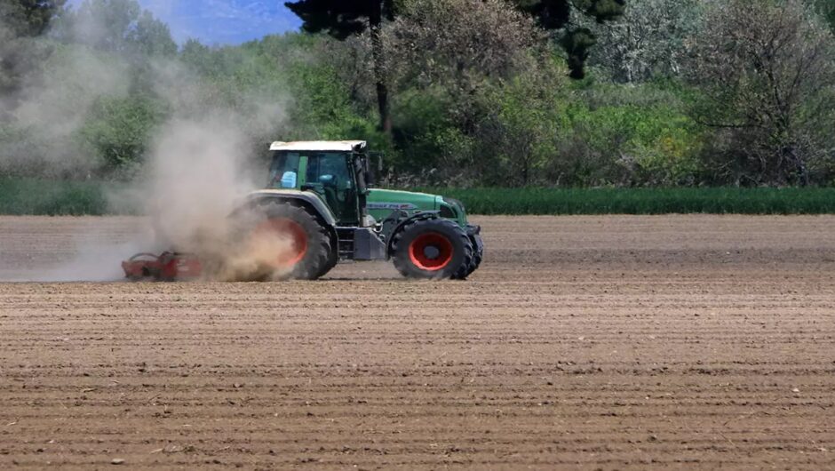 ΕΛΓΟ – ΔΗΜΗΤΡΑ: Πρόγραμμα κατάρτισης για 12.619 νέους αγρότες