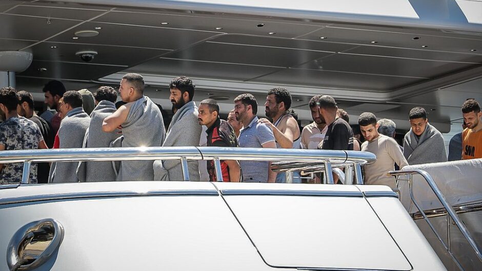 Ναύαρχος στηλιτεύει τους χειρισμούς του Λιμενικού στην Πύλο: «Σαν να μου λέτε ότι πνίγεστε και δε θα σας βοηθήσω» (Video)