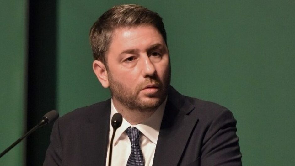 Ο Ανδρουλάκης καλεί το κόσμο της αριστεράς να εγκαταλείψει τον ΣΥΡΙΖΑ ,να δυναμώσει το ΠΑΣΟΚ για να αντιμετωπίσει τη ΝΔ .