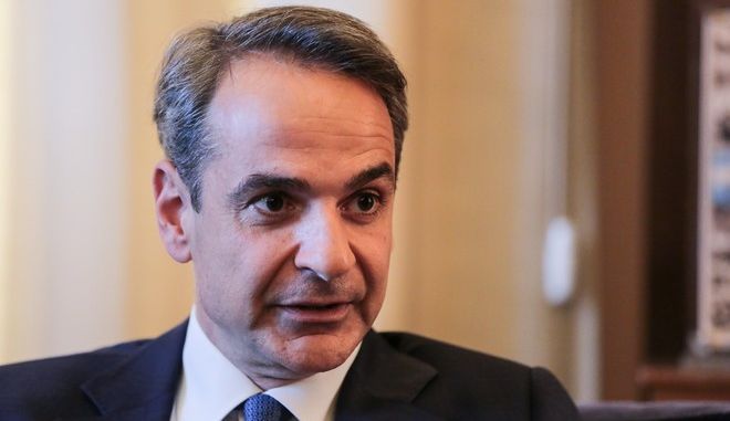 Τρέχει τώρα ο Μητσοτάκης να “μαζέψει” το σχέδιο για ιδιωτικό ΕΣΥ