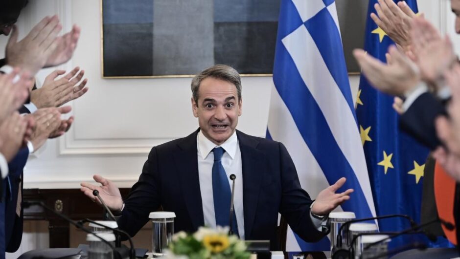 Κυριάκος Μητσοτάκης / Όχι σε προσλήψεις – Με στρατό και πυροσβεστική η «ενίσχυση» του ΕΚΑΒ (βίντεο)