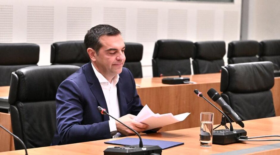 Οι πρώτες αντιδράσεις για την παραίτηση Τσίπρα