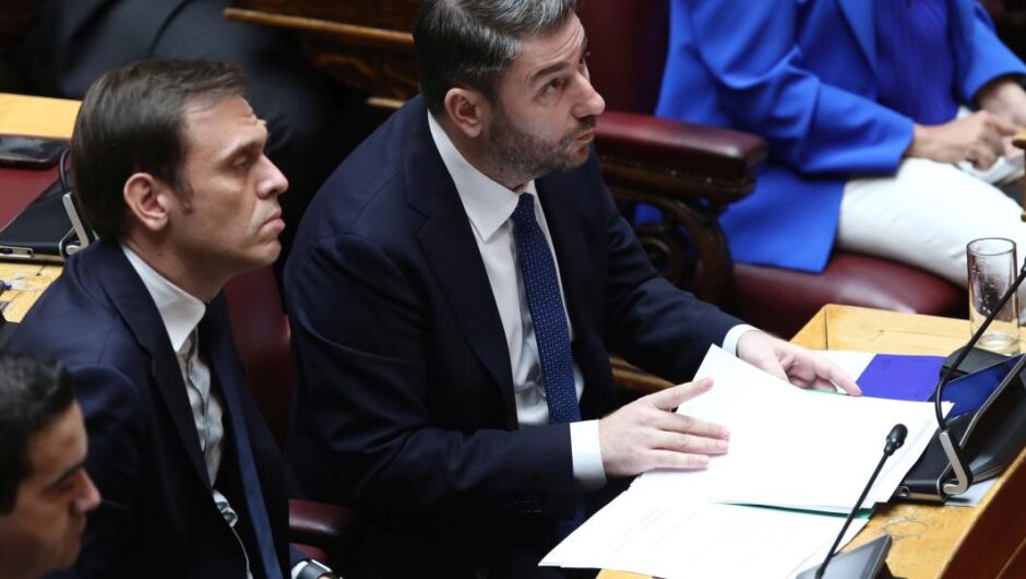 Νίκος Ανδρουλάκης / Υπό πίεση, το ξανασκέφτεται για την ψήφο των αποδήμων 
