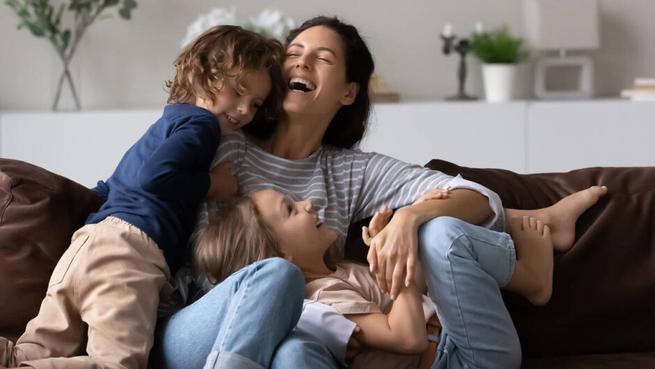 Γέλιο: Όλοι οι τρόποι που μας ωφελεί – Πότε είναι ακόμη πιο ευεργετικό