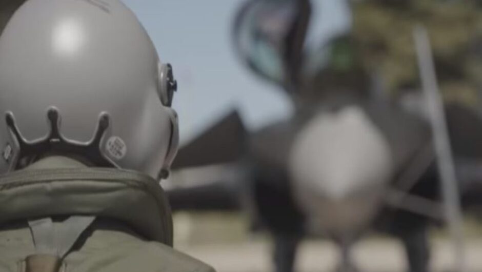 Πολεμική Αεροπορία: «Είναι αλλιώς να είσαι Ίκαρος» – Το εντυπωσιακό βίντεο για τους κυρίαρχους των αιθέρων