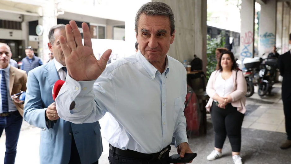 Αποχωρεί από το ΠΑΣΟΚ ο Ανδρέας Λοβέρδος – «Αμιγώς πολιτικοί οι λόγοι»
