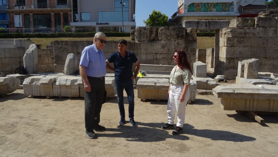 Έκδοση βιβλίου με τίτλο «Α΄ Αρχαίο Θέατρο Λάρισας: Τα μάρμαρα μιλούν»