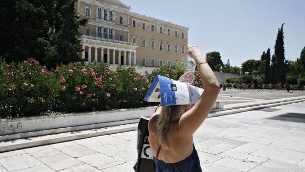 Καύσωνας: «Βράζουν» στα τσιμέντα – θερμικές νησίδες οι μεγάλες πόλεις