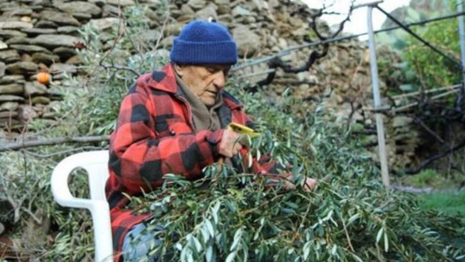 Ικαρία: Του είπαν ότι έχει 6 μήνες ζωής – Αφιέρωμα στον Έλληνα που κορόιδεψε τον θάνατο