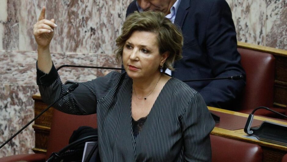 Βουλή / Πώς η Γεροβασίλη έβαλε στη θέση της την Κωνσταντοπούλου