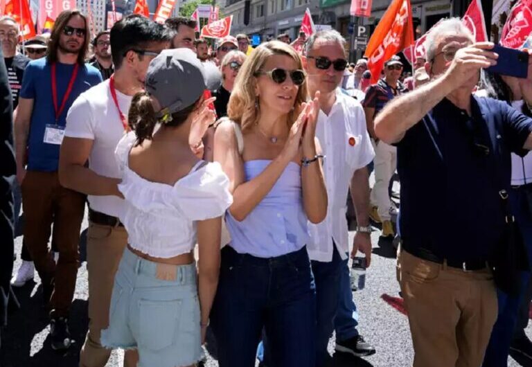 Πρόταση στην Ισπανία για 20.000 ευρώ σε κάθε 18χρονο από τη φορολόγηση των πλουσίων για σπουδές, κατάρτιση ή ίδρυση επιχείρησης