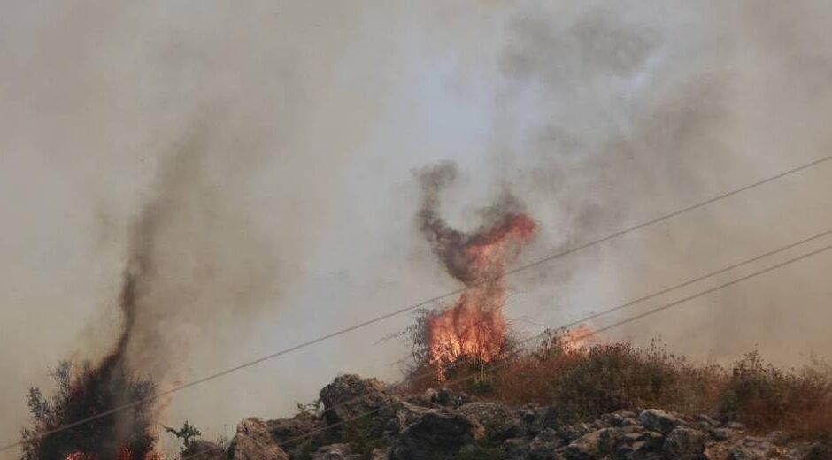 Ο εχθρός εντός των τειχών