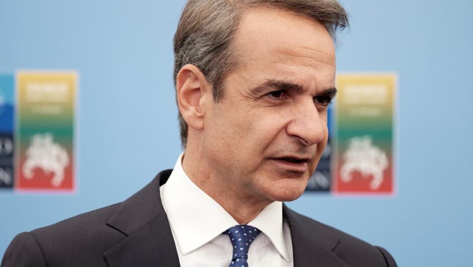 Μια από τα ίδια