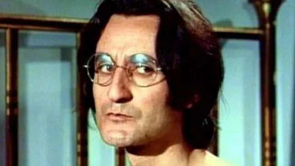 BEST OF: ΣΩΤΗΡΗΣ ΜΟΥΣΤΑΚΑΣ – ΘΕΑΤΡΟ