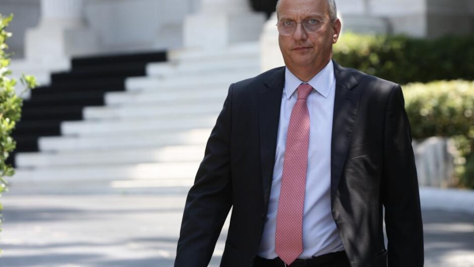 Δολοφονία 29χρονου / Κυβερνητική κάλυψη στον Οικονόμου και νέες αποπομπές αξιωματικών της ΕΛ.ΑΣ. εν όψει