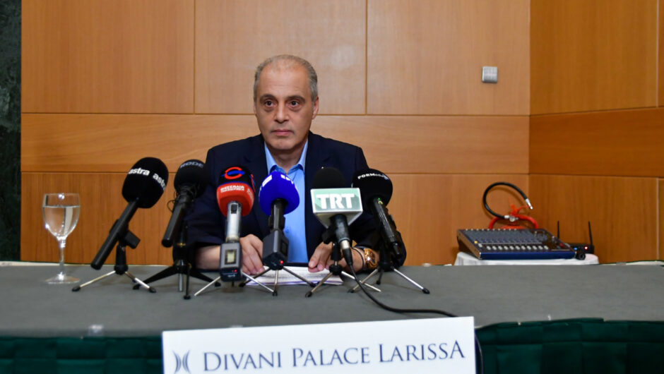 Κυριάκος Βελόπουλος: Να παραιτηθούν ο πρωθυπουργός και η κυβέρνηση