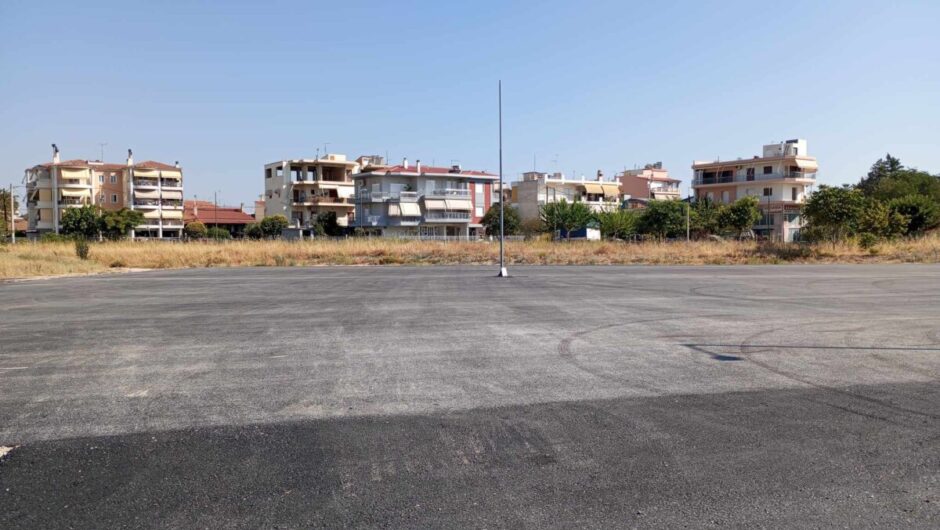 Λάρισα: Ετοιμάζεται υπαίθριο πάρκινγκ στη συνοικία του Αγίου Γεωργίου (φωτο)