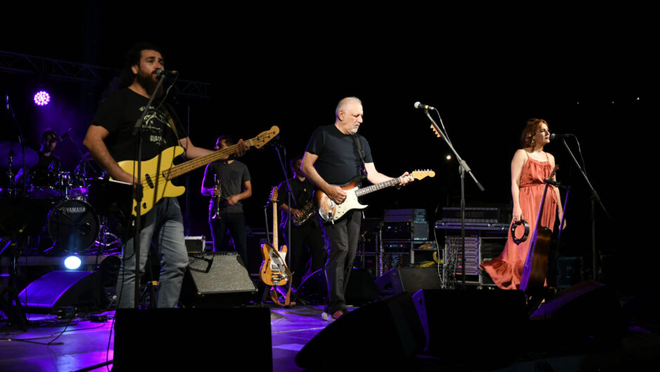 “Βούλιαξε” το λιμάνι του Αγιοκάμπου ο Νίκος Πορτοκάλογλου (φωτο)