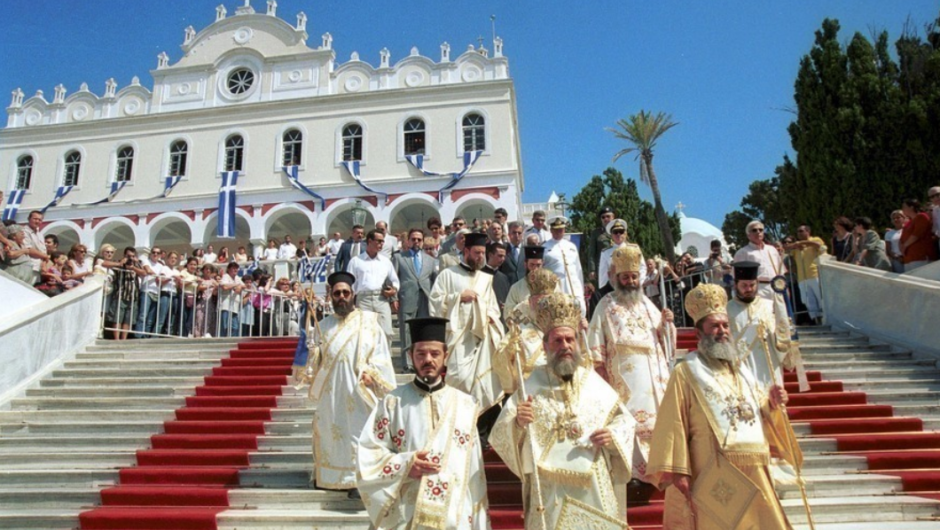 Σήμερα γιορτάζουμε την Παναγία – Ήθη και έθιμα