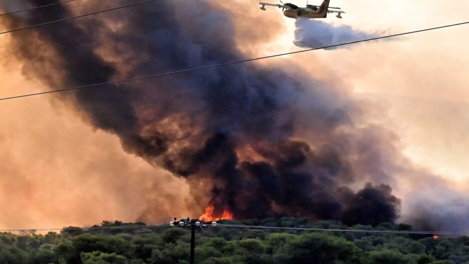 ΕΕ: Πάνω από 350 πυροσβέστες, 50 οχήματα και 12 αεροσκάφη εστάλησαν στην Ελλάδα για τις πυρκαγιές