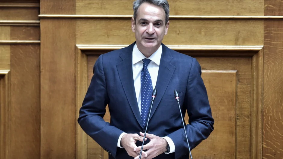 Στη Βουλή  η σύγκρουση των πολιτικών αρχηγών για τις φωτιές – Οι παρεμβάσεις που θα ανακοινώσει ο Κυριάκος Μητσοτάκης