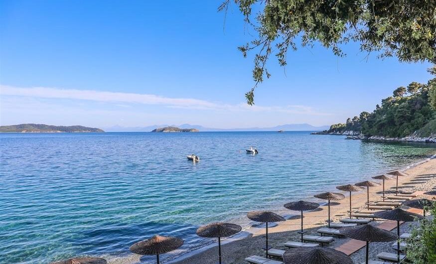 Διαυγή νερά, χρυσές αμμουδιές διάσημες σε ολόκληρο τον κόσμο: Οι 5 ομορφότερες παραλίες των Σποράδων